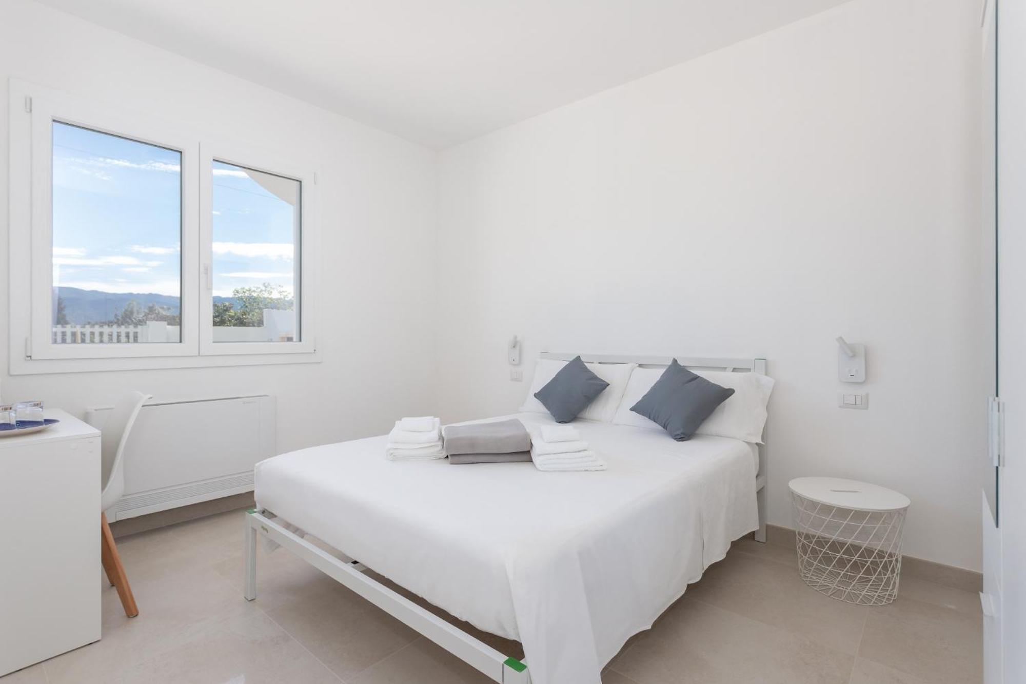 Villa Greca Holiday Rooms Sant Isidoro  Esterno foto